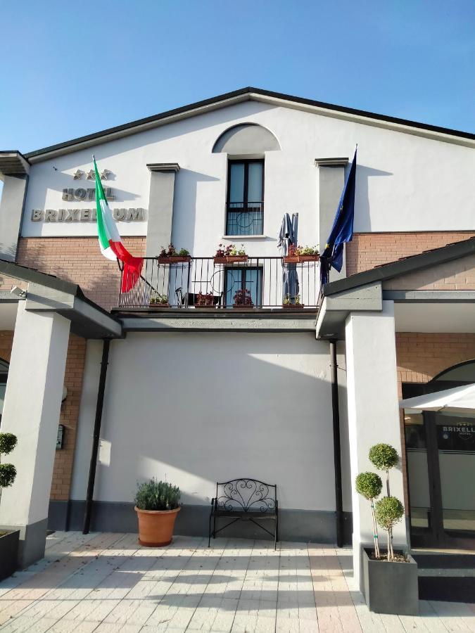 Hotel Brixellum à Brescello Extérieur photo