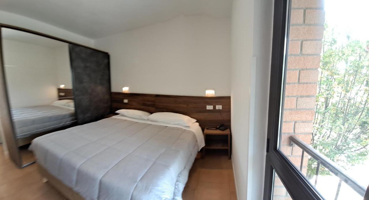 Hotel Brixellum à Brescello Extérieur photo